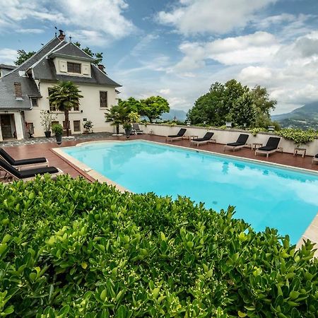 Les Saints Peres Hotel Montagnole Exterior foto